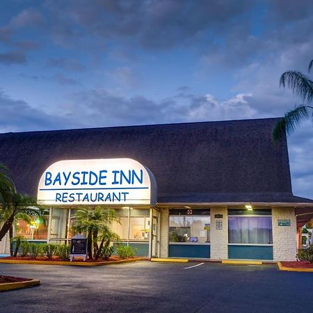 Bayside Inn Pinellas Park - Clearwater Extérieur photo