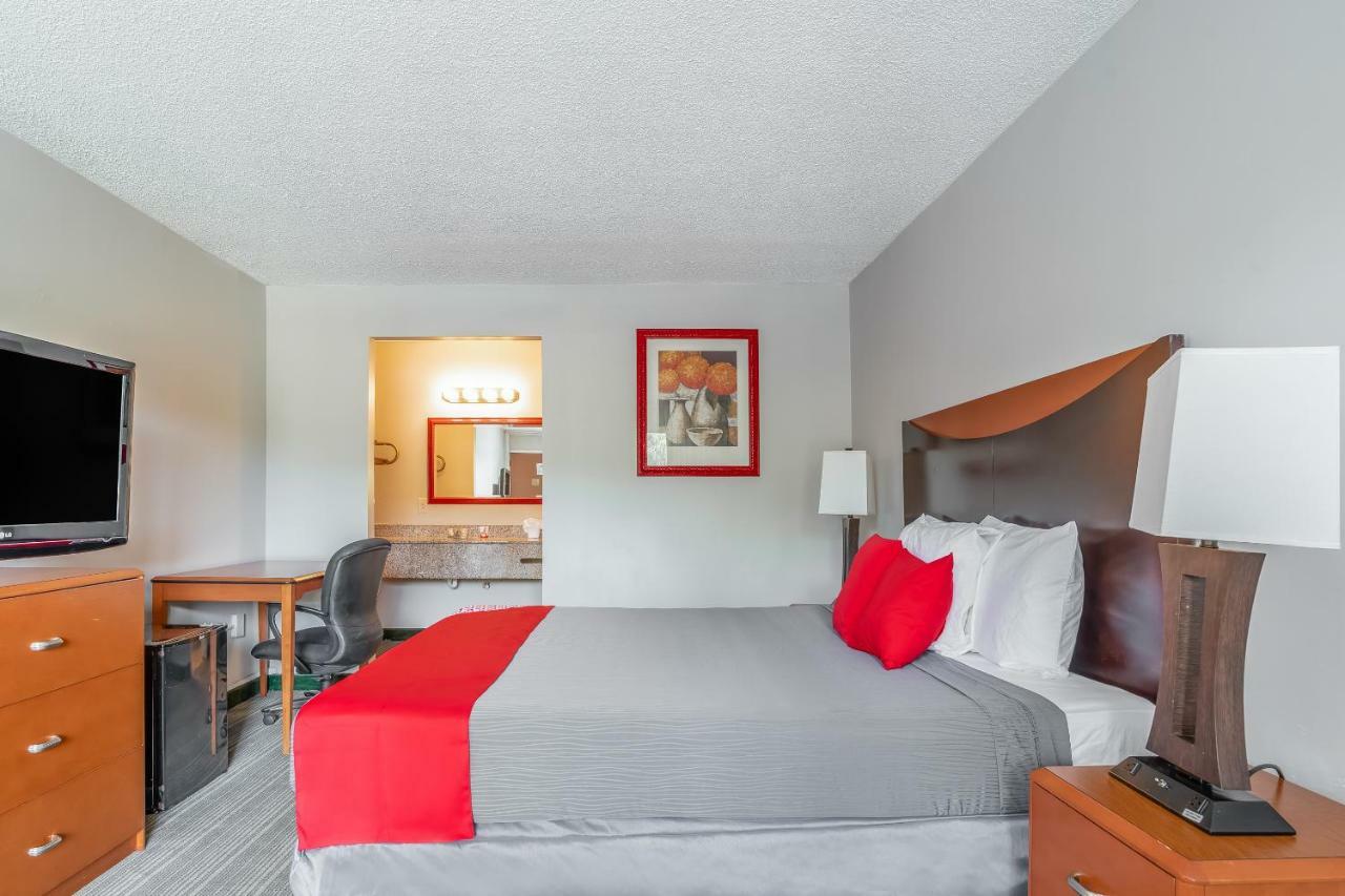 Bayside Inn Pinellas Park - Clearwater Extérieur photo